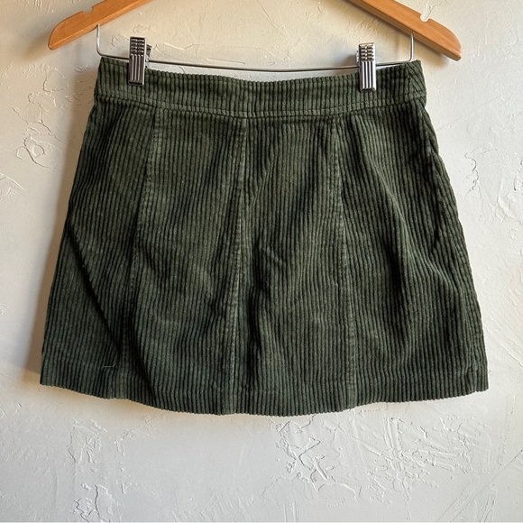 Zara Green Corduroy Button Front Mini Skirt Indie Dark Academia Cottagecore Sz S - Picture 6 of 11